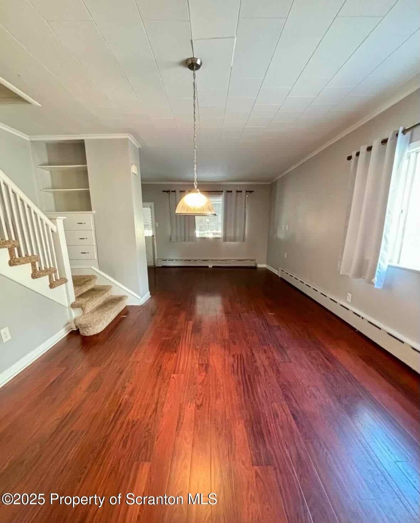 1406 Penn Avenue - Photo 1
