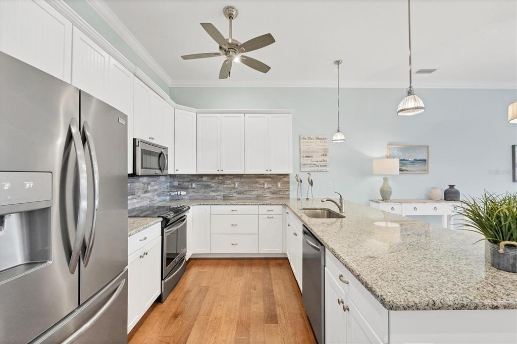 455 Nokomis Avenue S - Photo 13