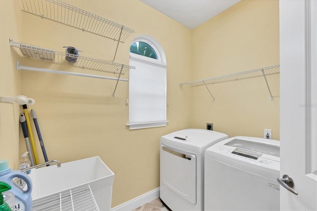 455 Nokomis Avenue S - Photo 32