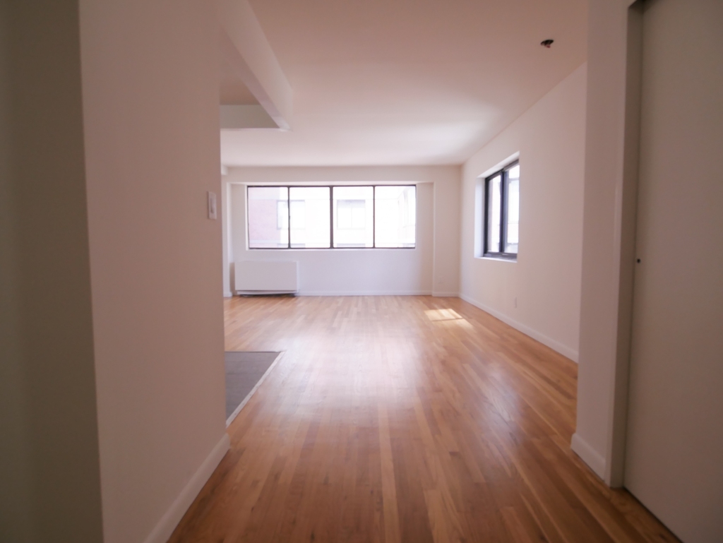 353 East 78th Street - Photo 11