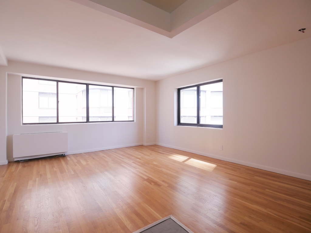 353 East 78th Street - Photo 0