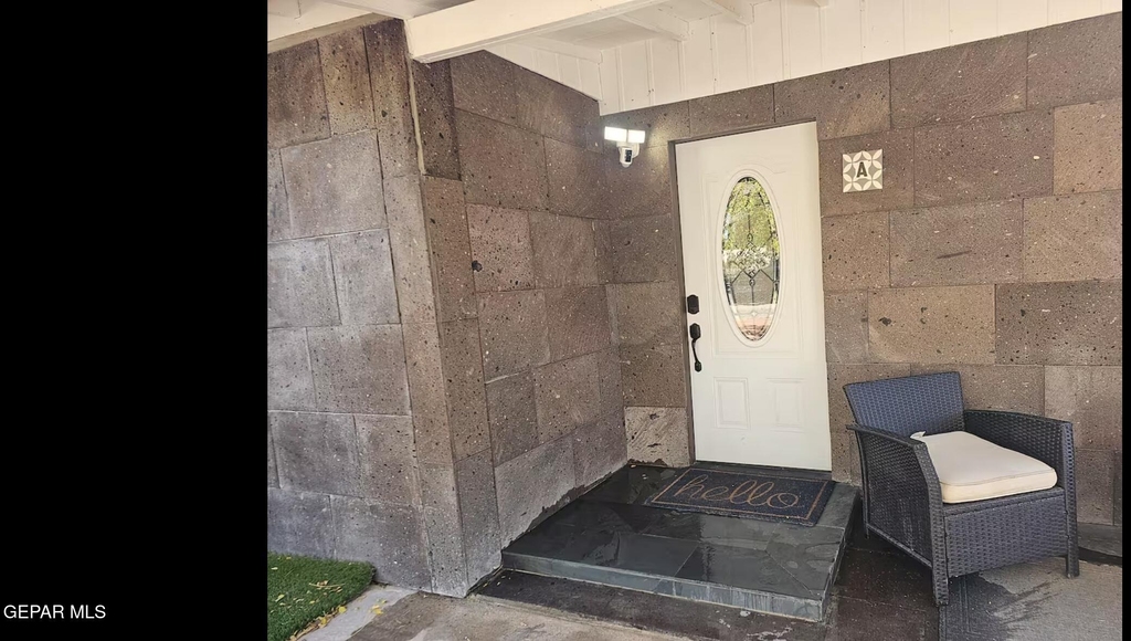 5405 Montoya - Photo 0