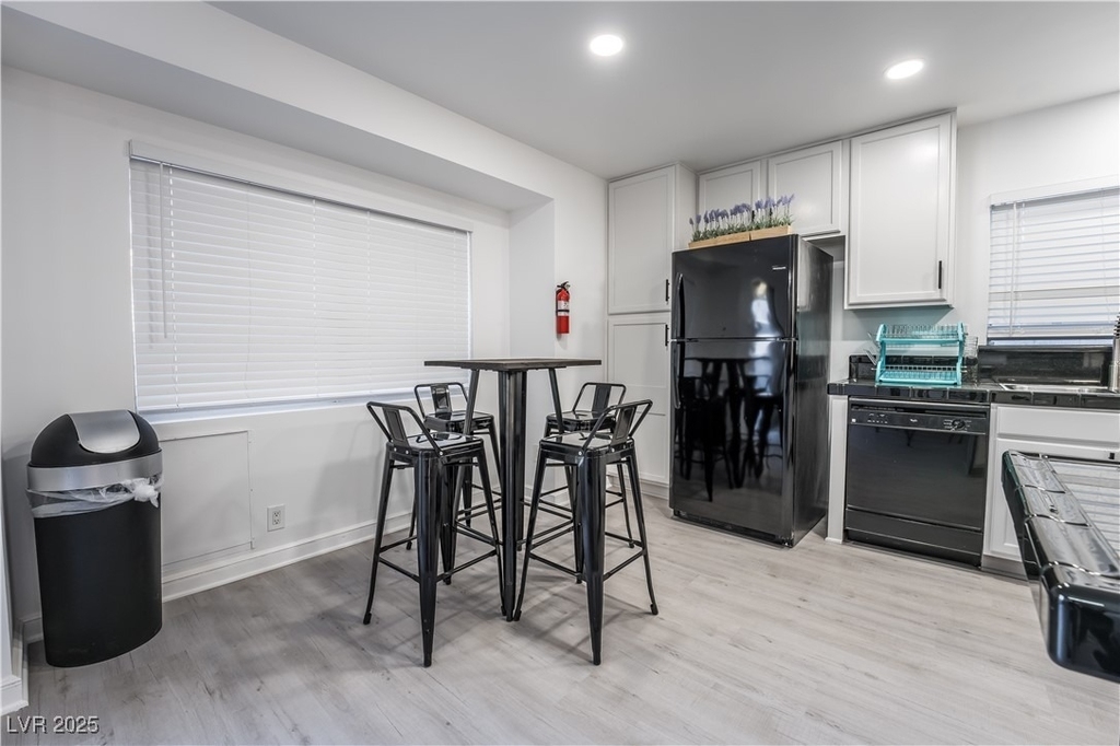 2364 Belvedere Drive - Photo 22