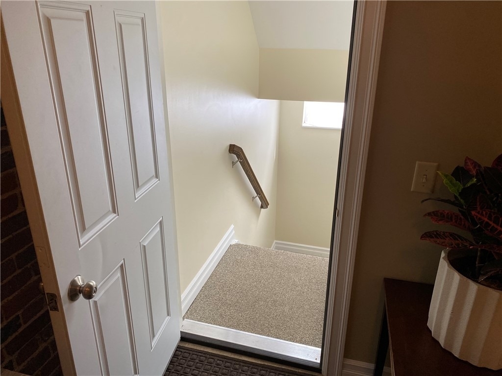 90 E Market Street - Photo 14