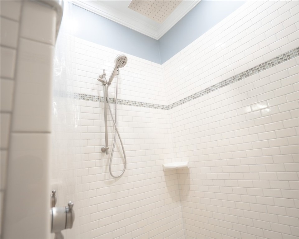 90 E Market Street - Photo 10