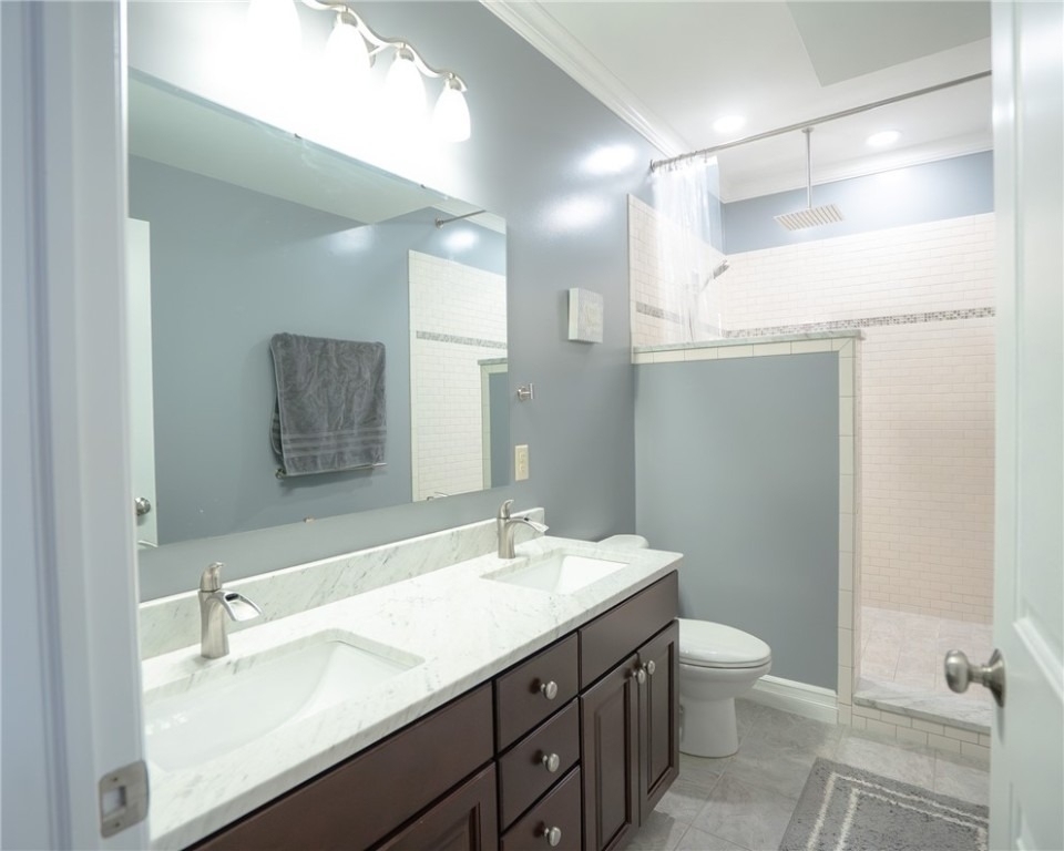 90 E Market Street - Photo 9