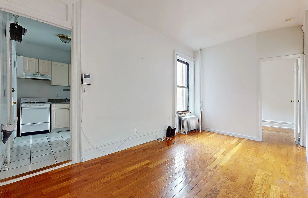 1427 york ave  - Photo 3