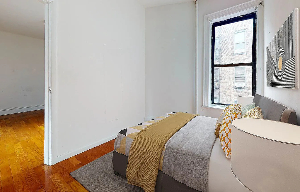 1427 york ave  - Photo 2