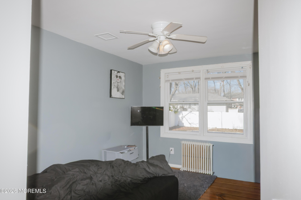 295 Roosevelt Avenue - Photo 24