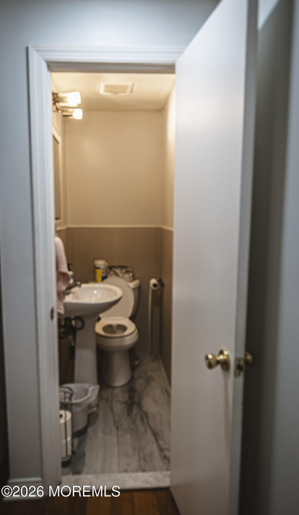 295 Roosevelt Avenue - Photo 22