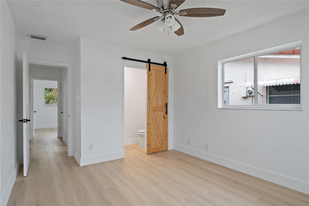 4510 Nw 49th Drive - Photo 14
