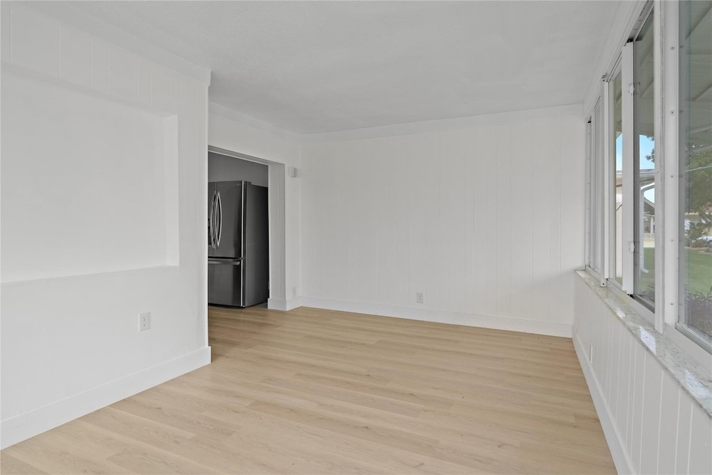 4510 Nw 49th Drive - Photo 18