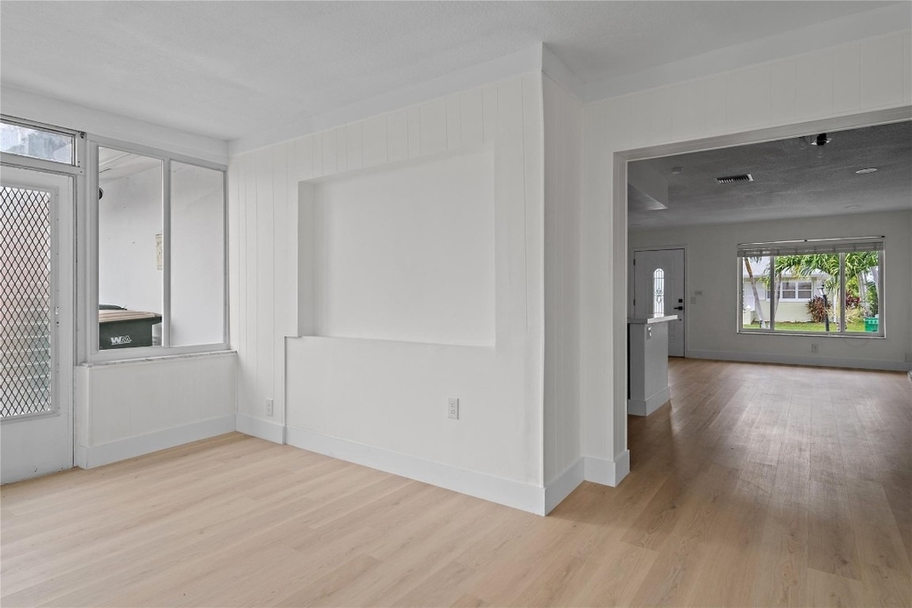 4510 Nw 49th Drive - Photo 17