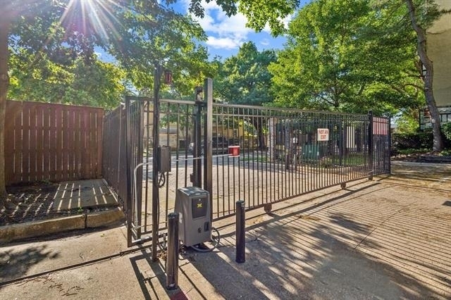 4800 W Lovers Lane - Photo 19