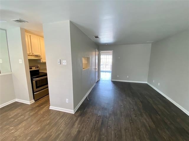 4502 Gaston Avenue - Photo 5