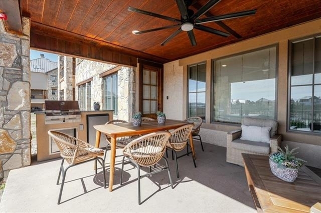1653 Scenic Drive - Photo 4