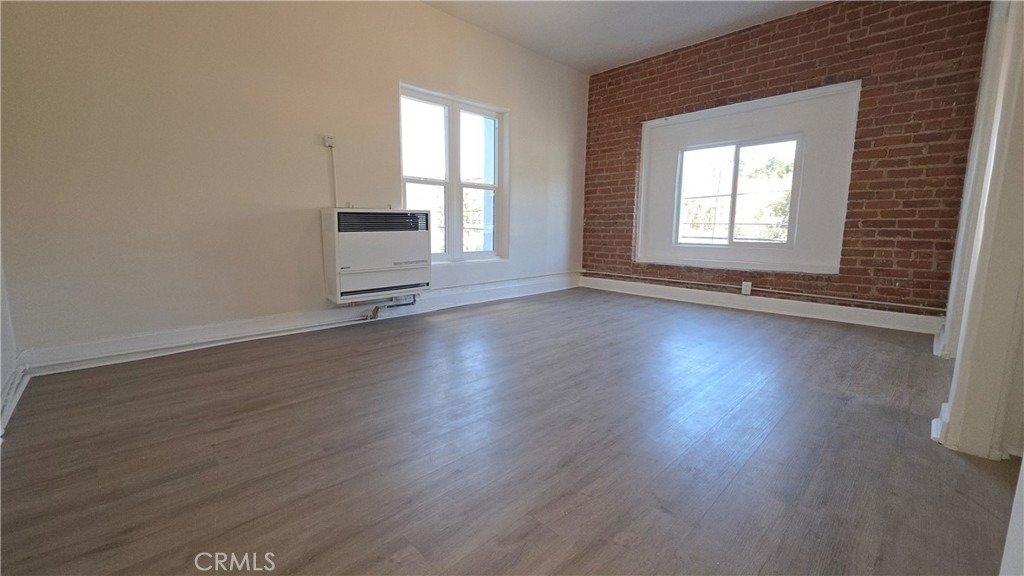3804 W Sunset Blvd. - Photo 2