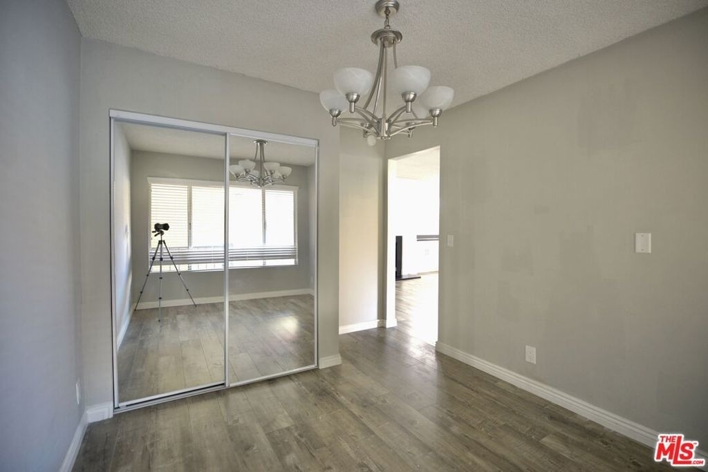 1033 6th Street - Photo 6