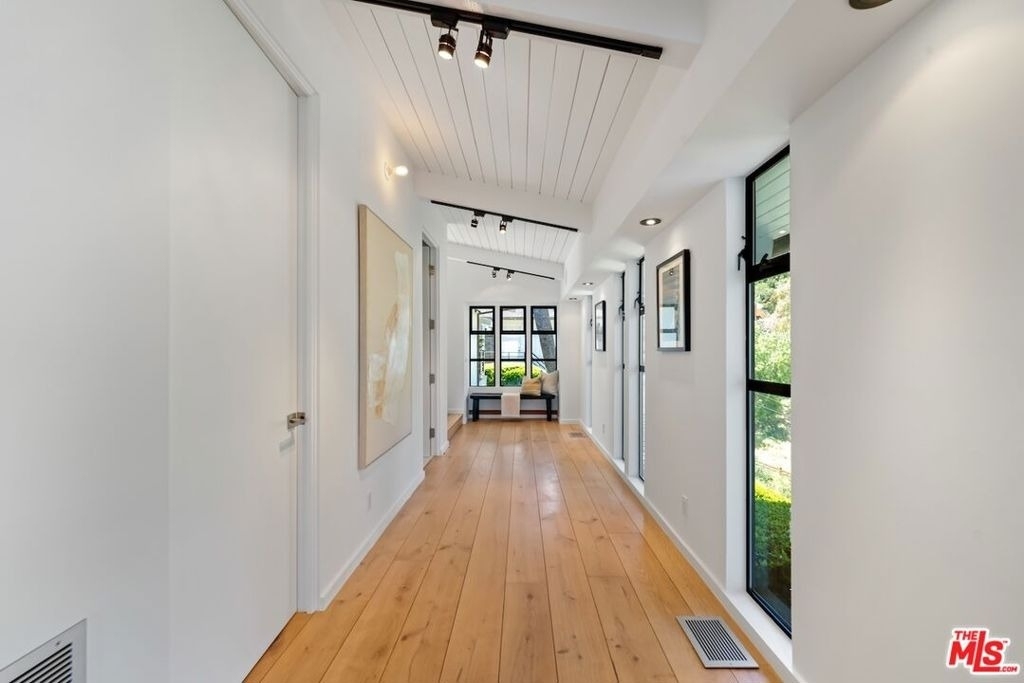 23701 Harbor Vista Drive - Photo 21