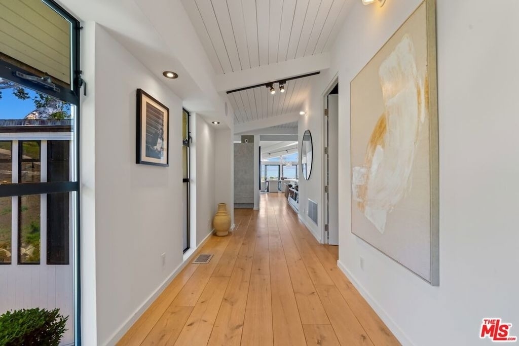 23701 Harbor Vista Drive - Photo 16