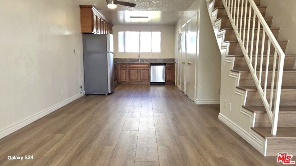 140 N Berendo Street - Photo 0