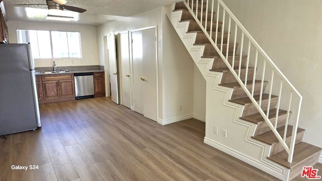 140 N Berendo Street - Photo 1