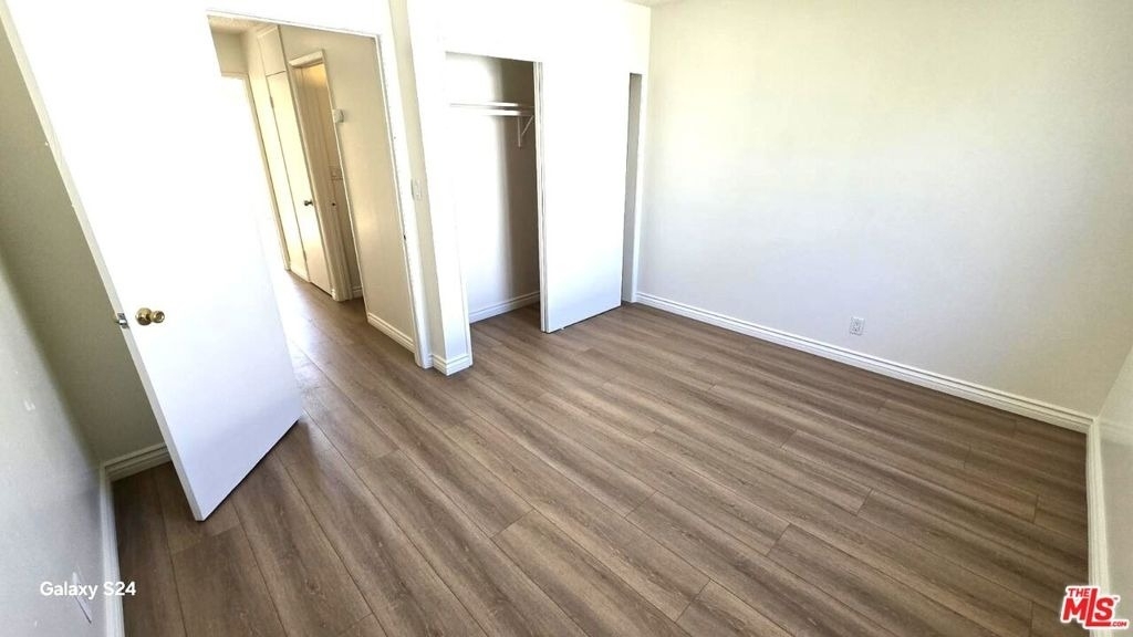 140 N Berendo Street - Photo 16