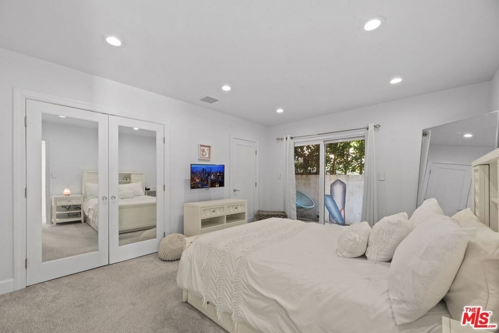 641 Walther Way - Photo 29