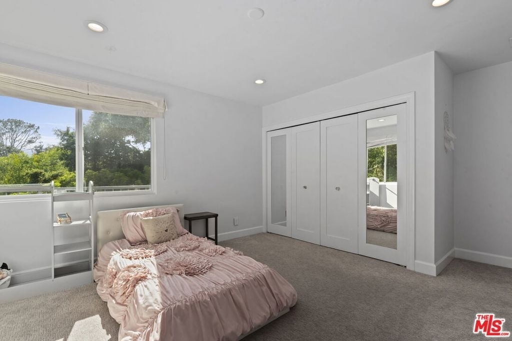 641 Walther Way - Photo 32