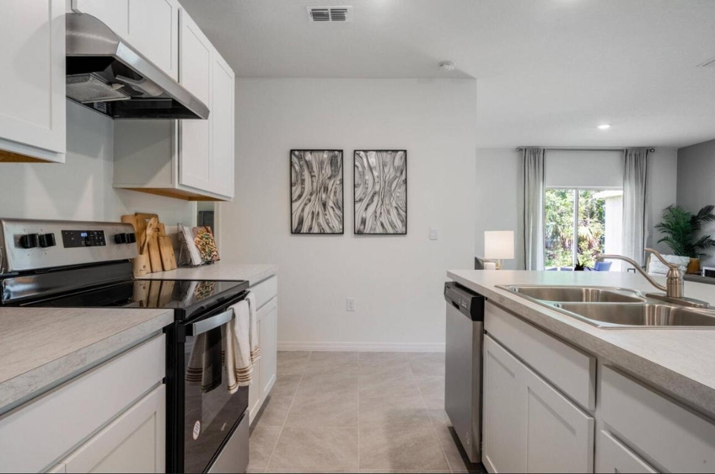 12276 Nettuno Way - Photo 8