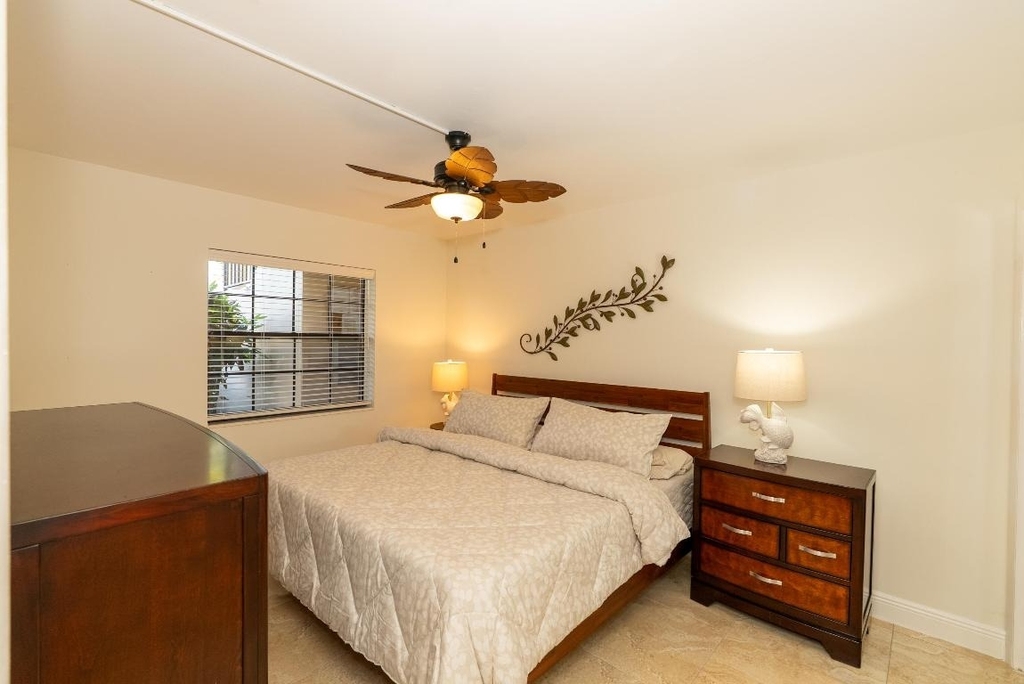 300 Inlet Way - Photo 1