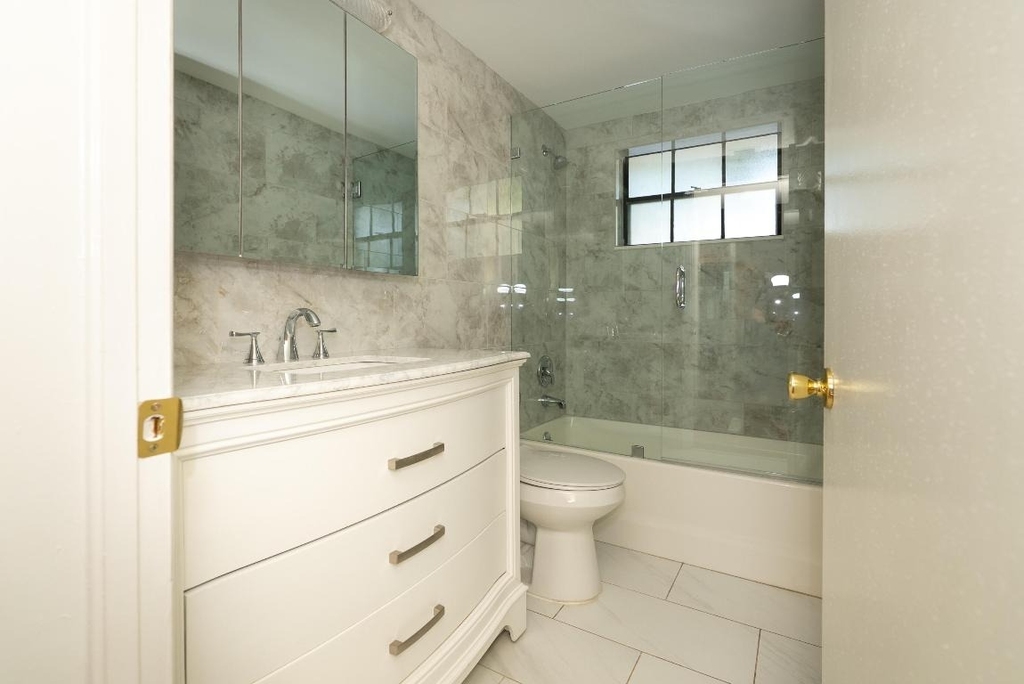 300 Inlet Way - Photo 5