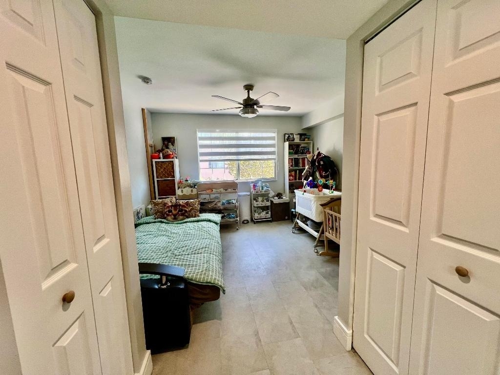 2033 Se 10th Avenue - Photo 17