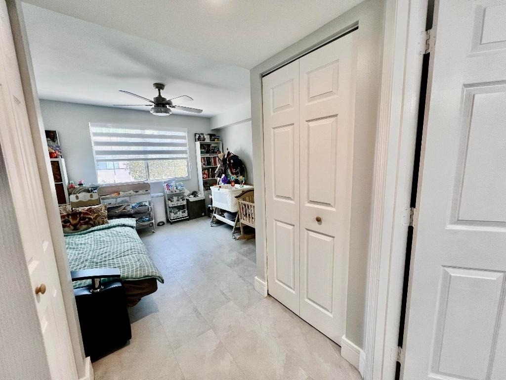 2033 Se 10th Avenue - Photo 15
