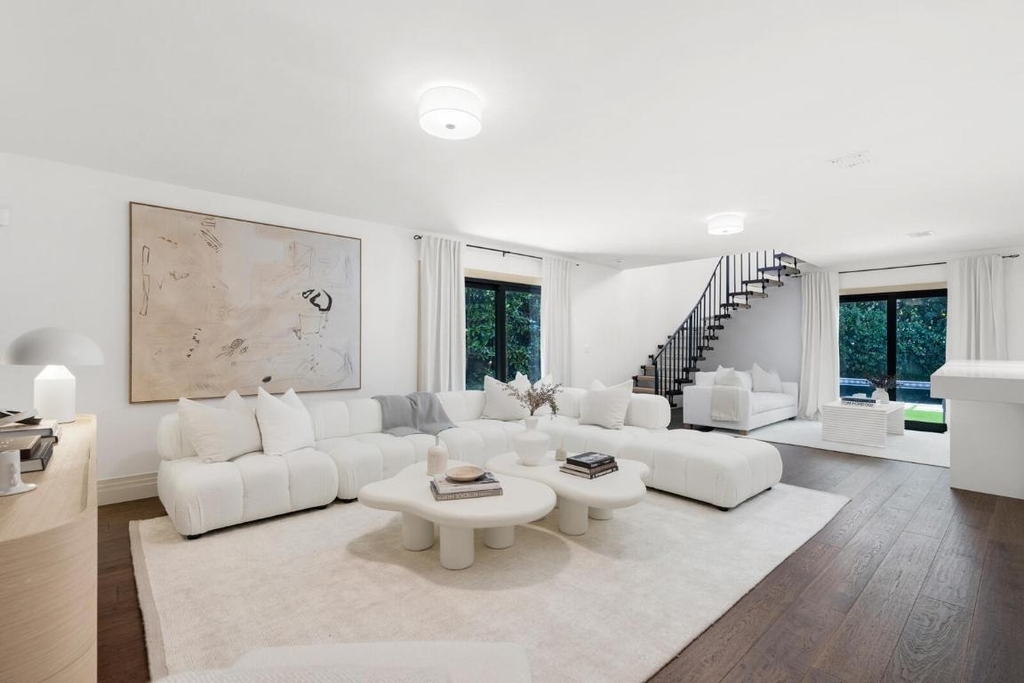 1435 N Ocean Way - Photo 3