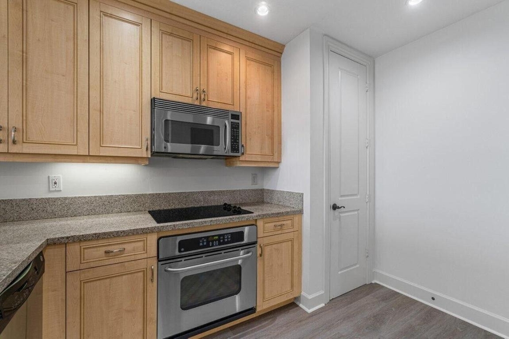 200 Ne 2nd Avenue - Photo 11