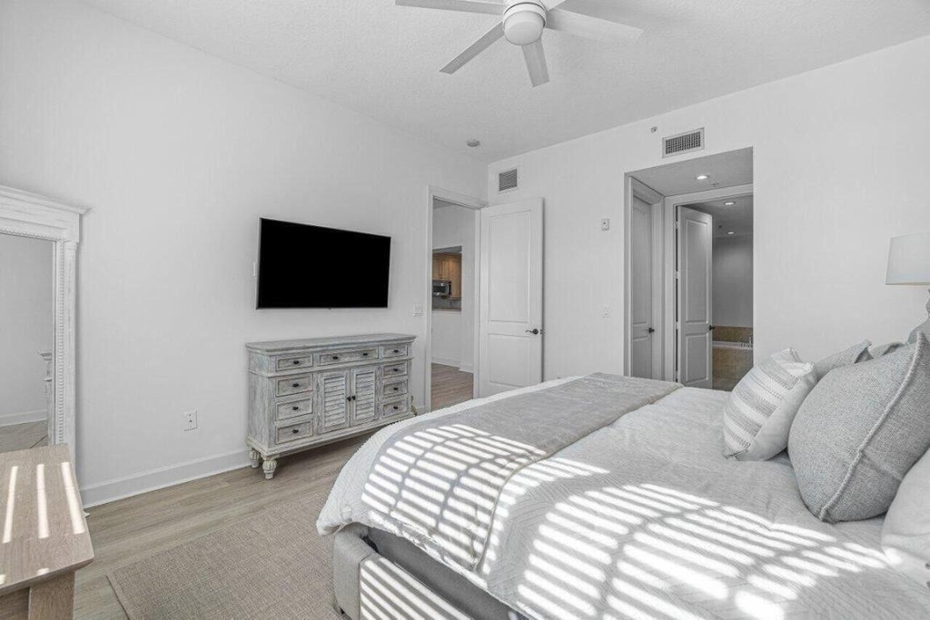 200 Ne 2nd Avenue - Photo 3