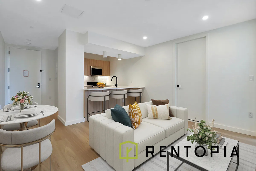 1010 Pacific Street - Photo 6