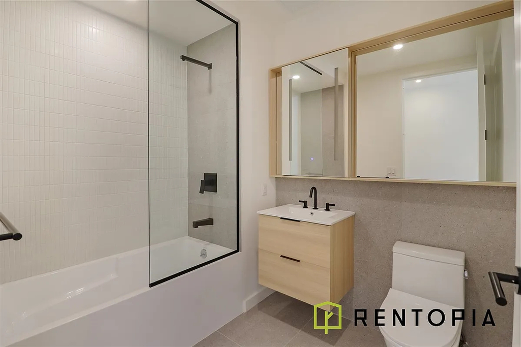 1010 Pacific Street - Photo 8