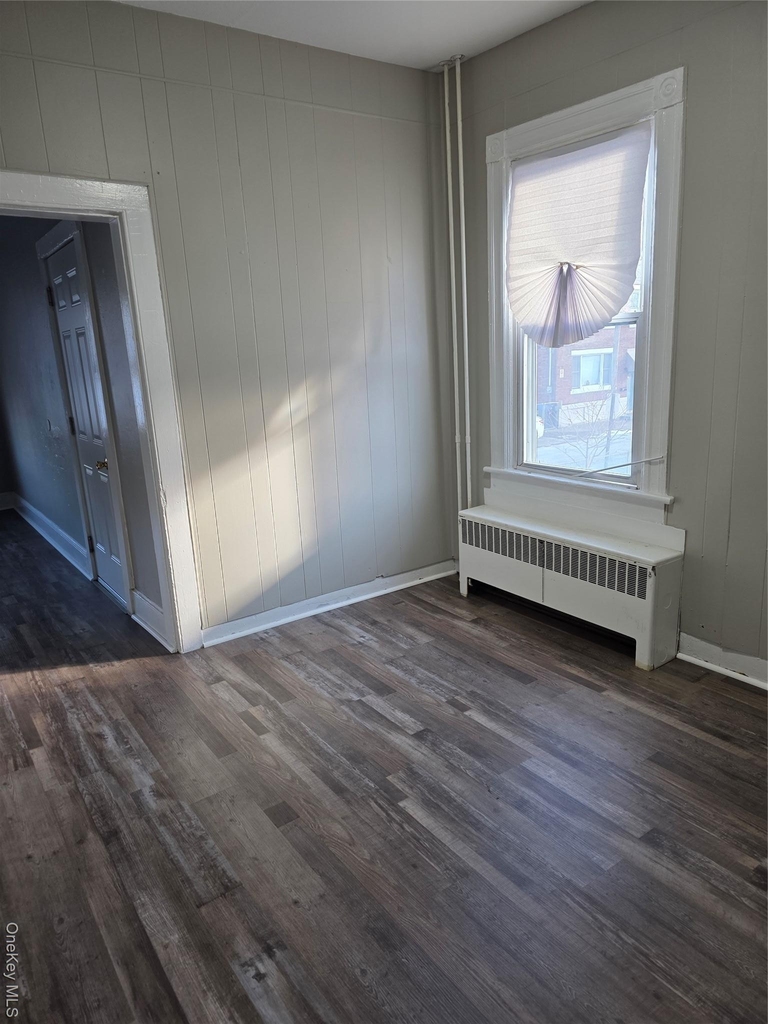 18 Davis Street - Photo 3