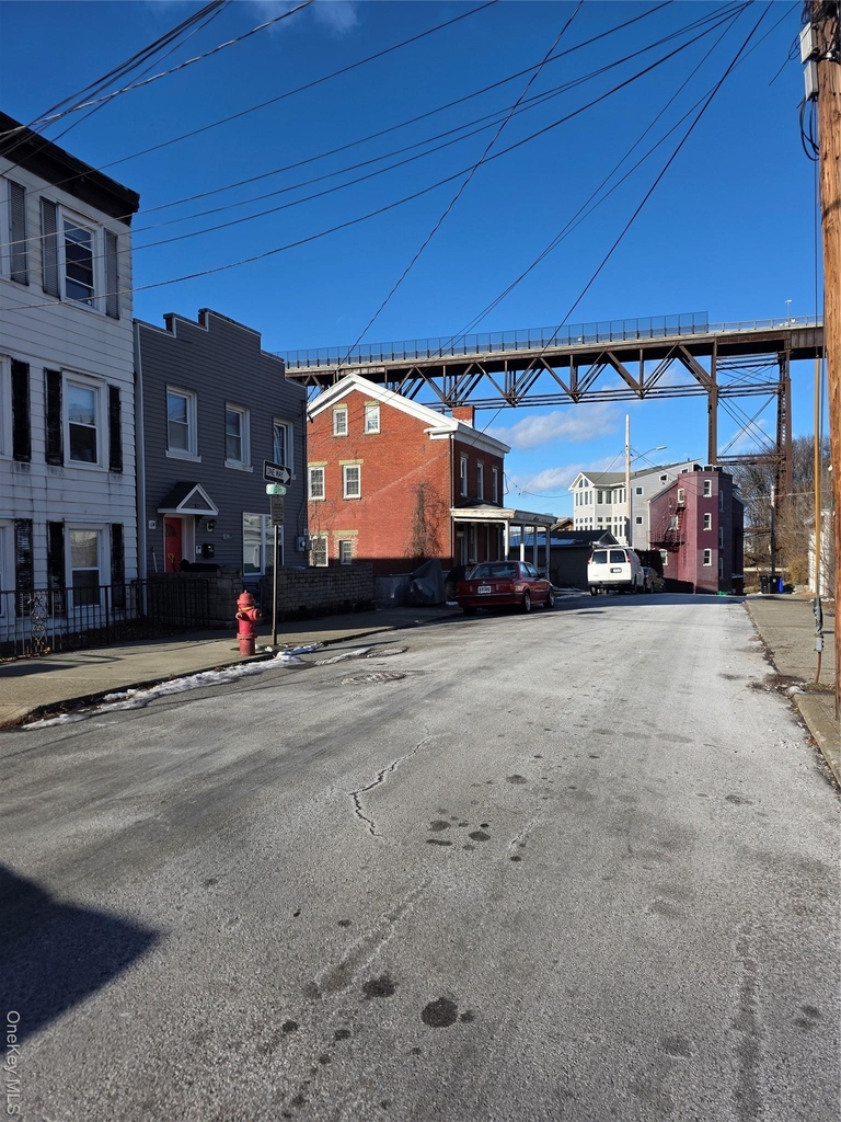 18 Davis Street - Photo 13