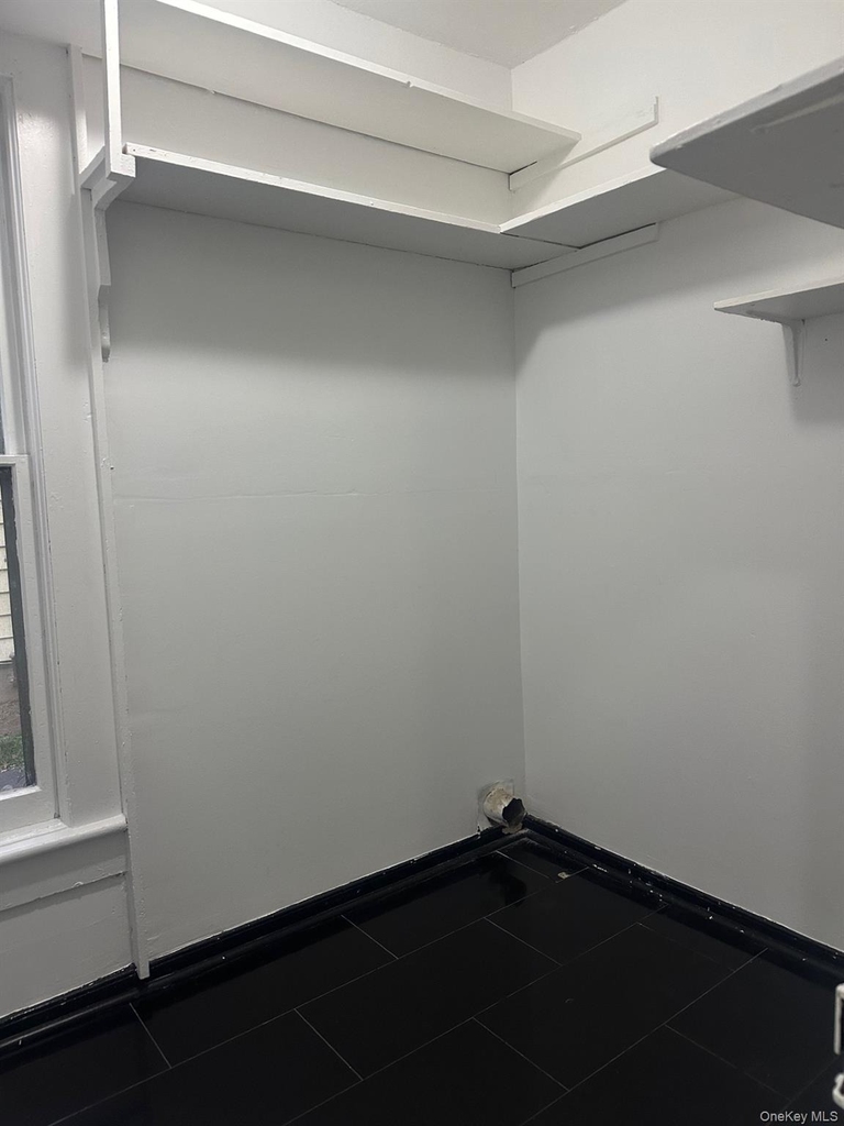 25 Virginia Avenue - Photo 3
