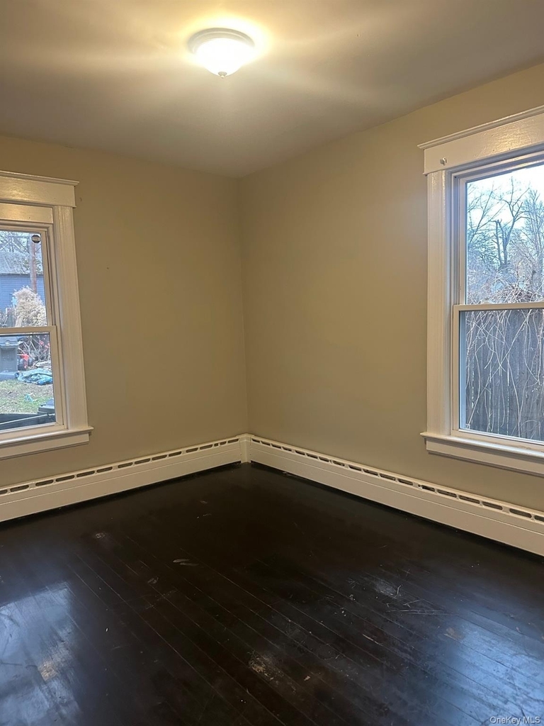 25 Virginia Avenue - Photo 8