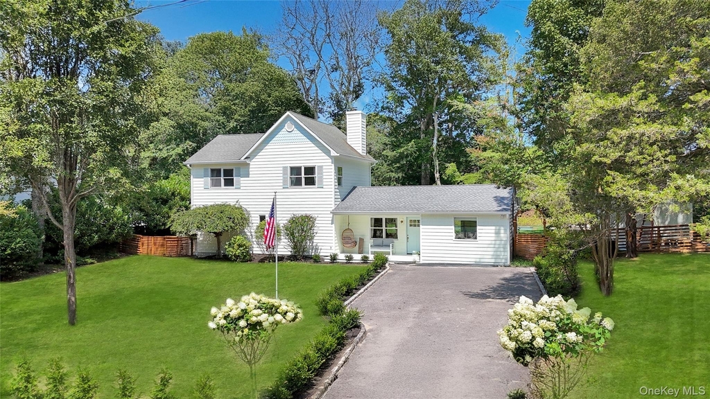 9 Pine Tree Road - Photo 0