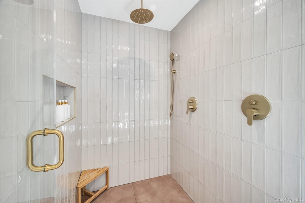 9 Pine Tree Road - Photo 11
