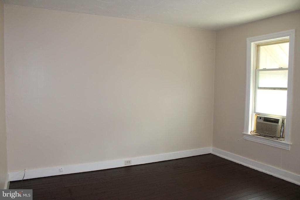 103 W Sixth Avenue - Photo 5