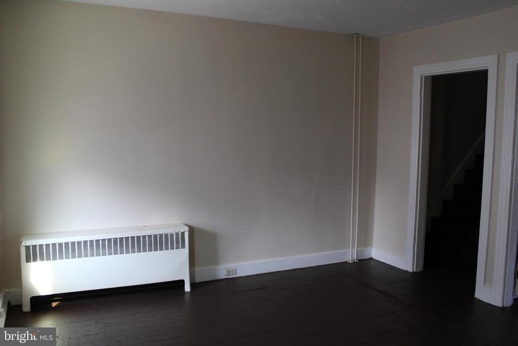 103 W Sixth Avenue - Photo 18