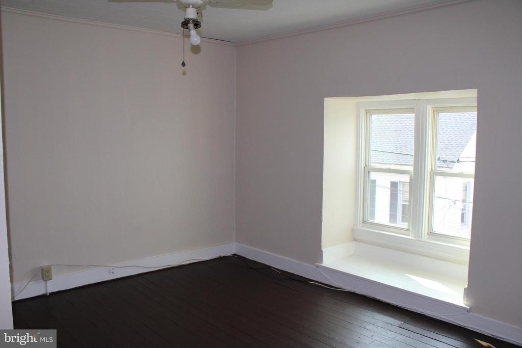 103 W Sixth Avenue - Photo 16