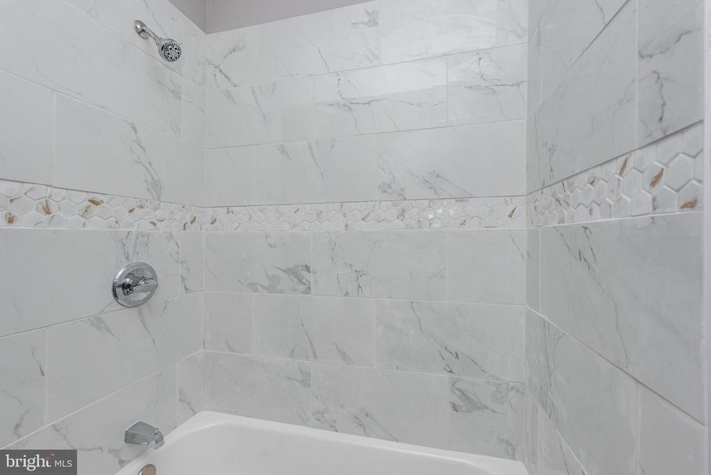 2143 Druid Hill Avenue - Photo 8