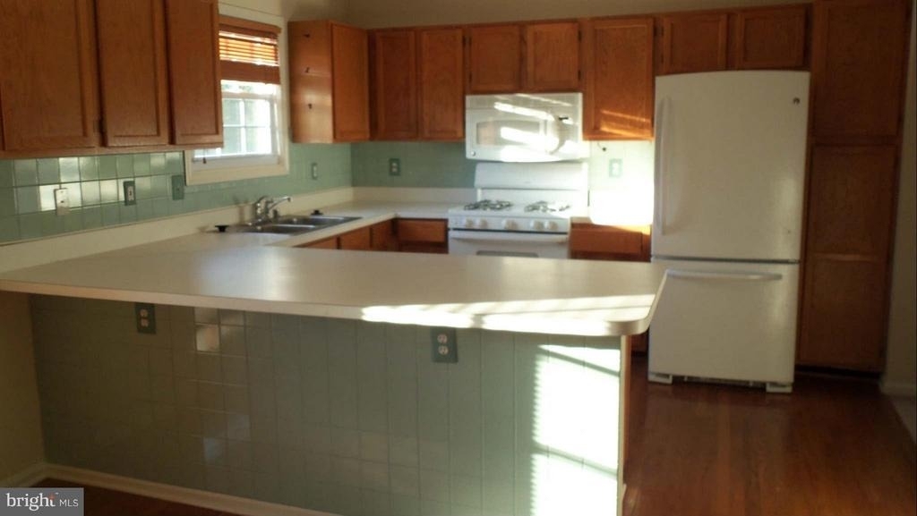 735 Mashie Court - Photo 1